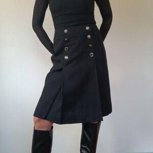 Vintage Carlisle Wool Skirt / Size 6